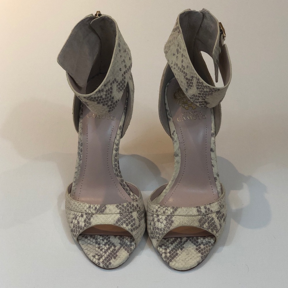 NEW Vince Camuto Snakeskin Sandal Heels